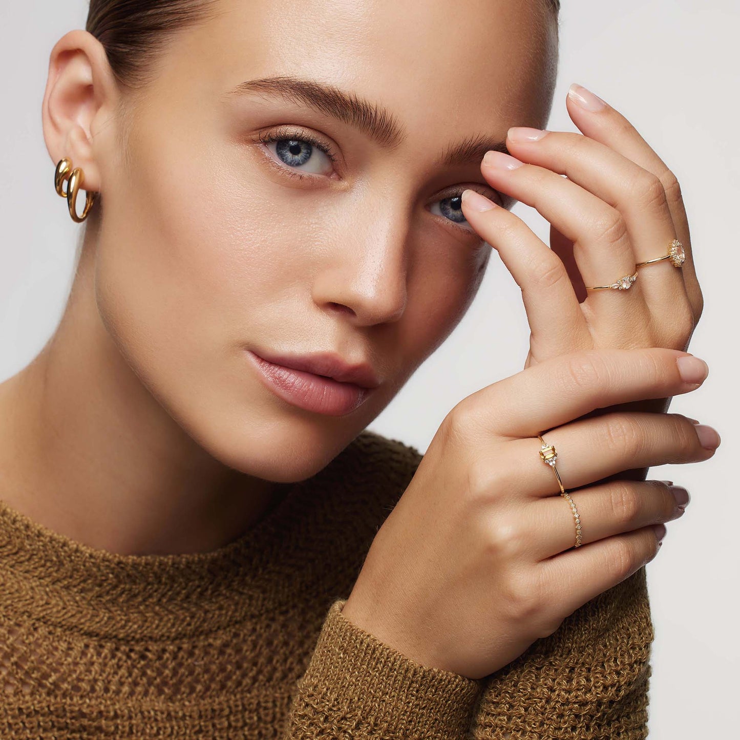 Månsten Muse Ring i Guld