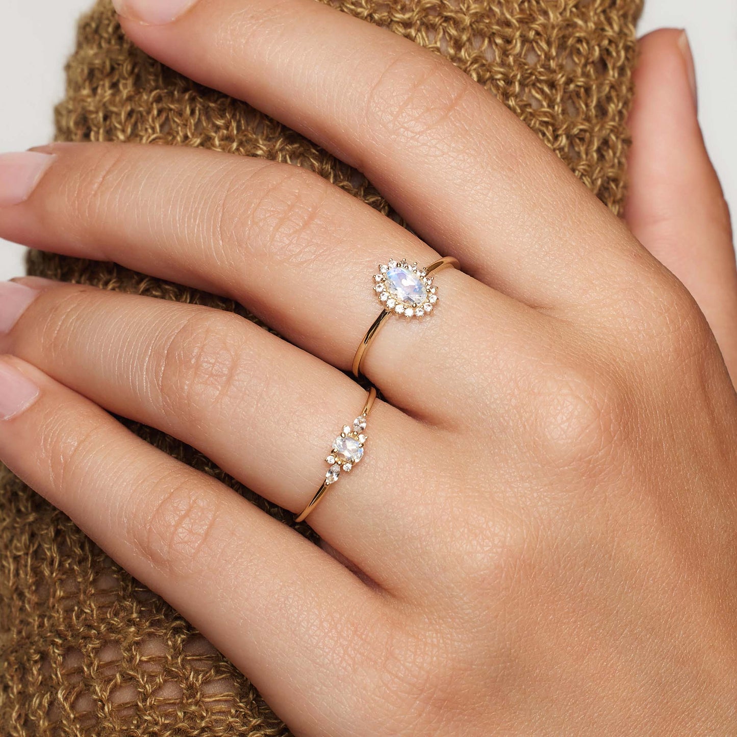 Månsten Muse Ring i Guld