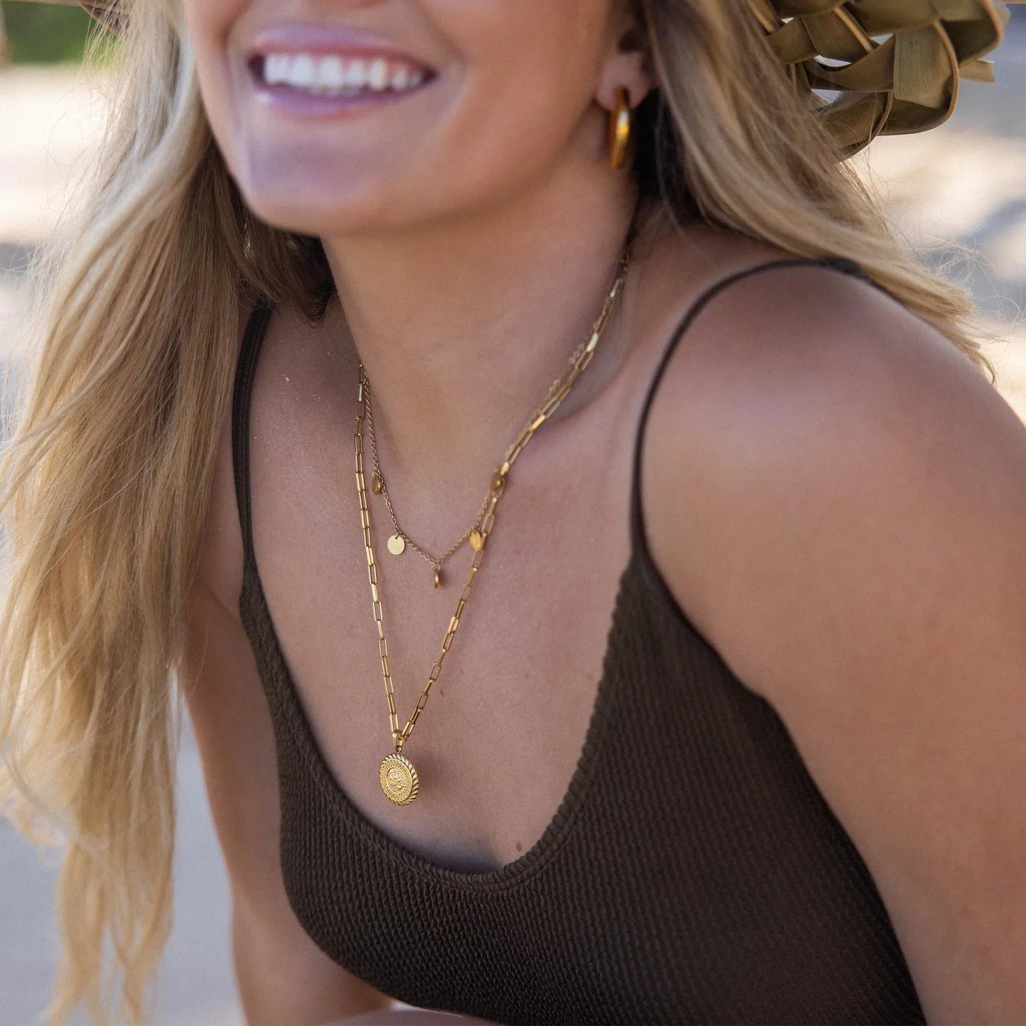 Funky Buddha Halsband i Guld