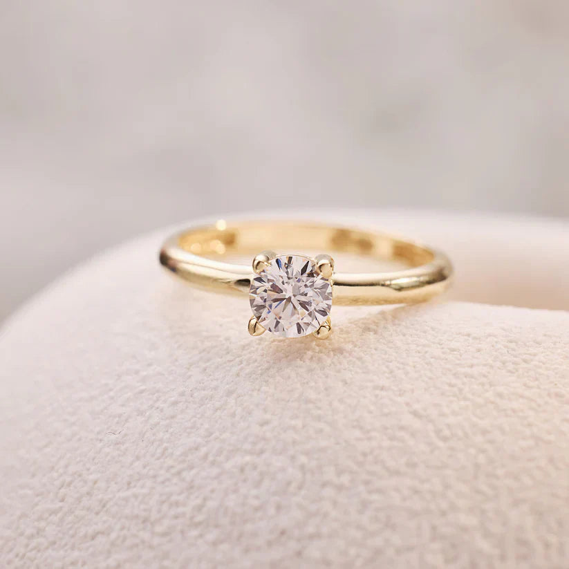 Mira Castelle-Ring i Guld