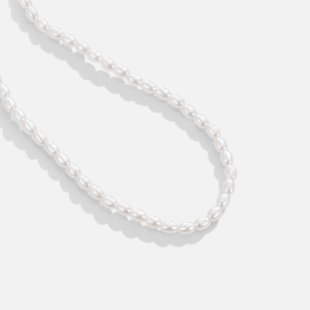 Temi pärlhalsband