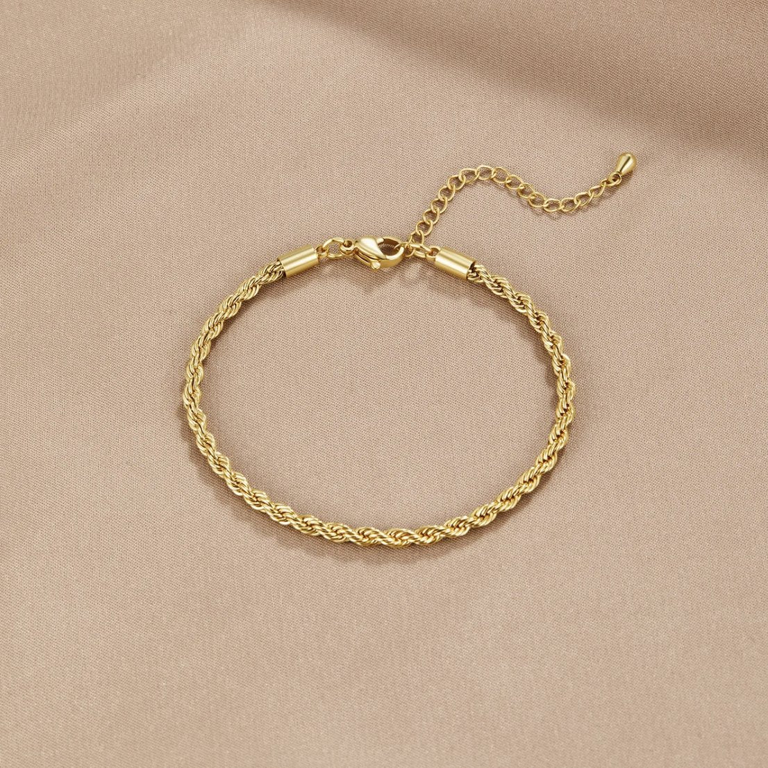 Twistat armband 18K guldplätering